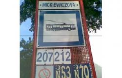 Przystanek autobusowy na ulicy Adama Mickiewicza w Bratysławie; źródło: wyszehrad.com